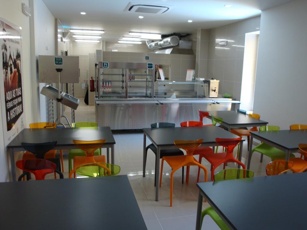 Hi Tavira - Pousada De Juventude מראה חיצוני תמונה